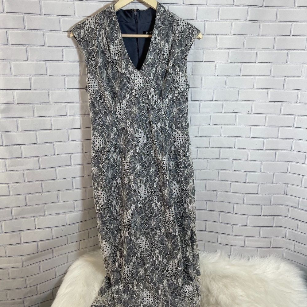 SLNY Gray‎ Lace Overlay Sheath Dress Sz 6